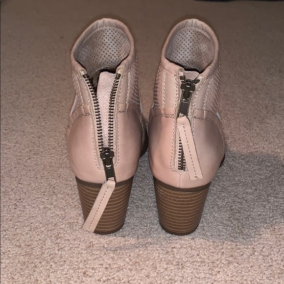 Booties - Picture 4 of 4